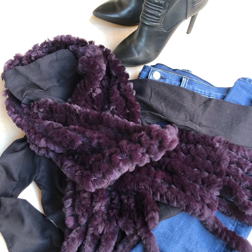 💥CLEARANCE-MAKE OFFER💥 Rex Rabbit Fur Scarf - Picture 2 of 12